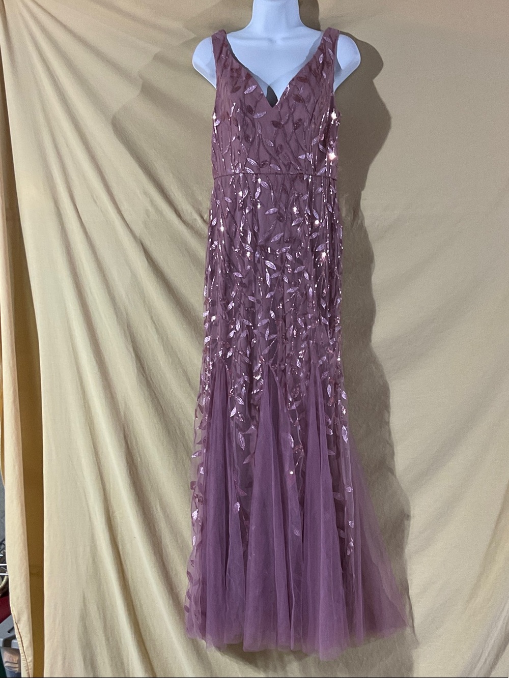 Ever Pretty Size 4 Dusty Mauve Sequin Appliqué Evening Gown